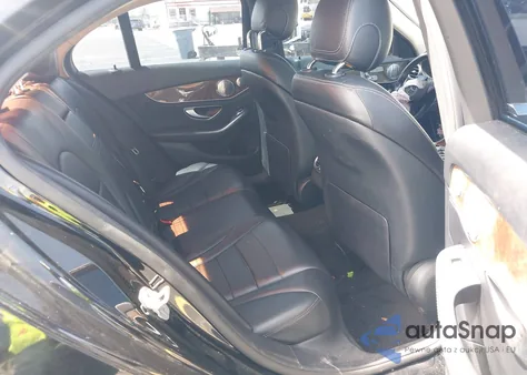 2015 Mercedes-Benz C 300 4Matic from USA, damaged, VIN 55SWF4KB6FU003122